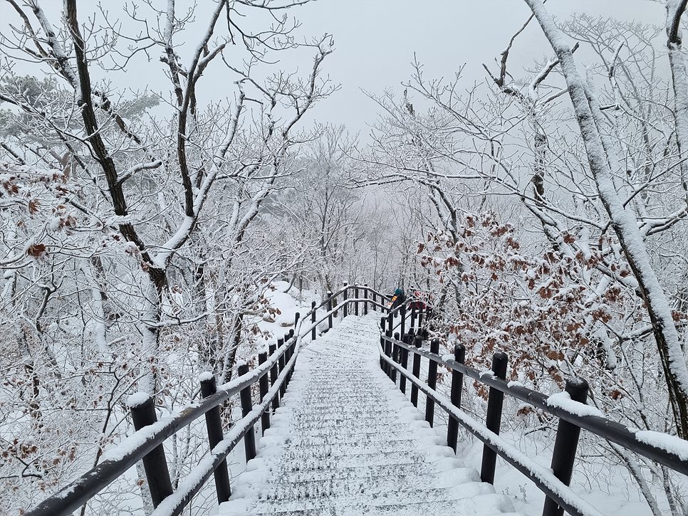 [북한산국립공원] 북한산, 그림 같은 화이트 크리스마스를 즐기다