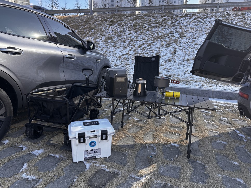 캠핑카 & 차박 필수품 에코플로우 파워뱅크 델타2 배터리팩 전기차 부럽지 않은 차량용 보조배터리