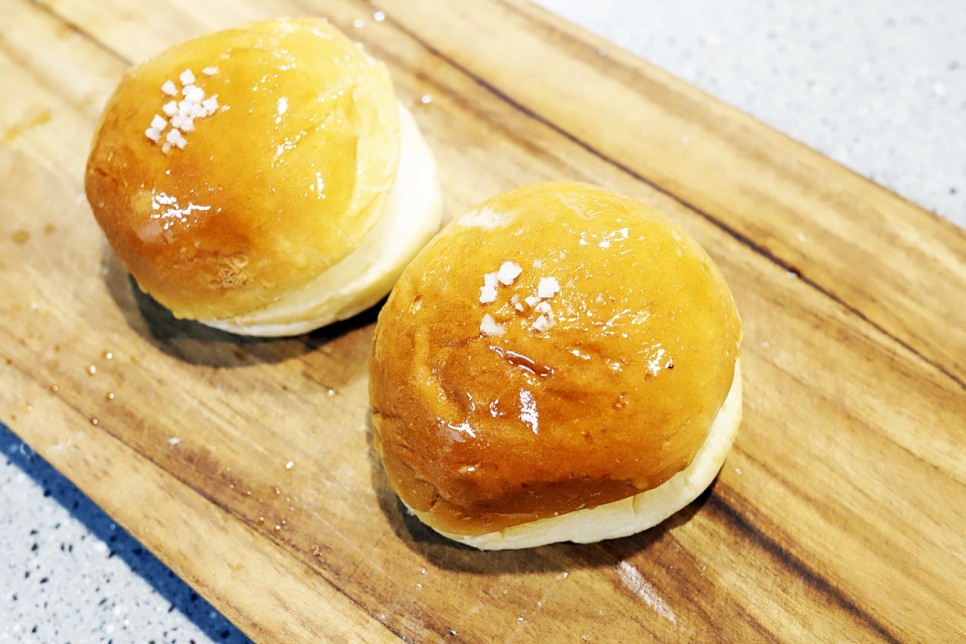 모닝빵 소금빵 만들기 에어프라이어 간단한 간식