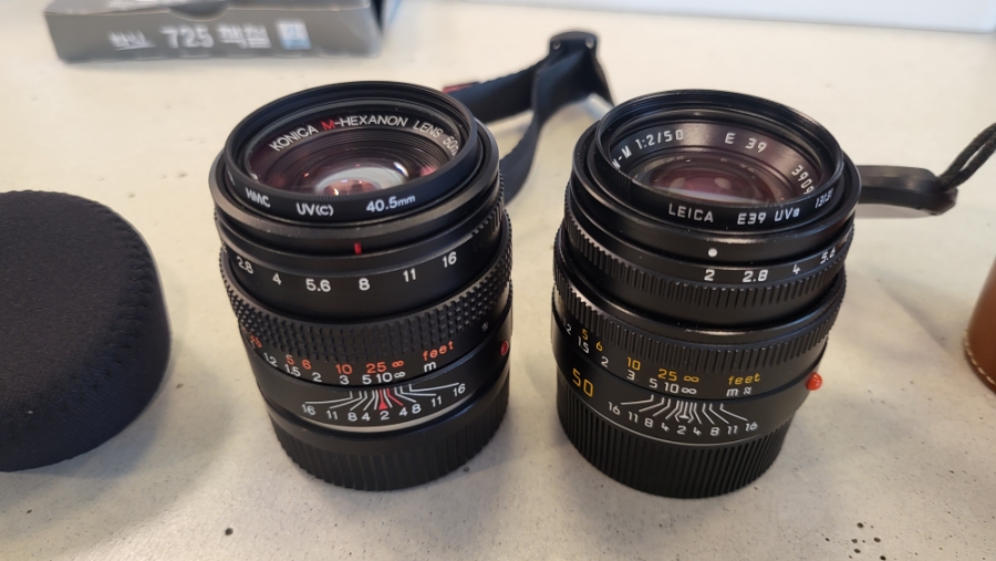 쌍둥이 같은 라이카 렌즈, 주미크론 50mm 4세대와 코니카 헥사논 50mm