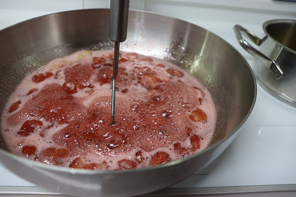 딸기잼 만들기 식빵요리 핑거푸드 홈브런치 메뉴 만드는법 과일잼