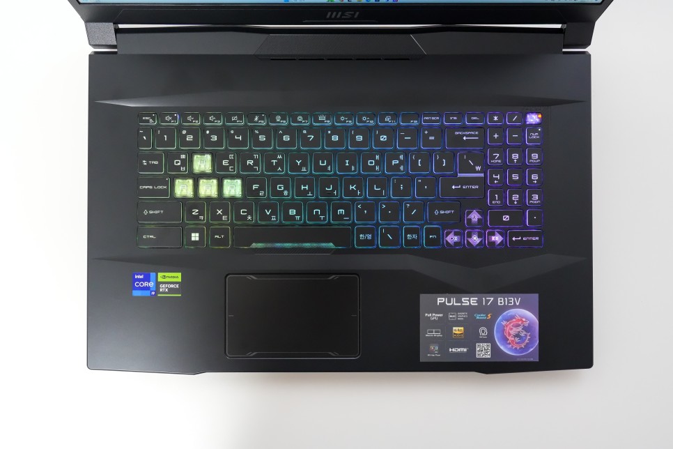 17인치 게이밍 노트북 추천 MSI Pulse 17 B13VGK-i9 QHD RTX 4070까지 탑재!