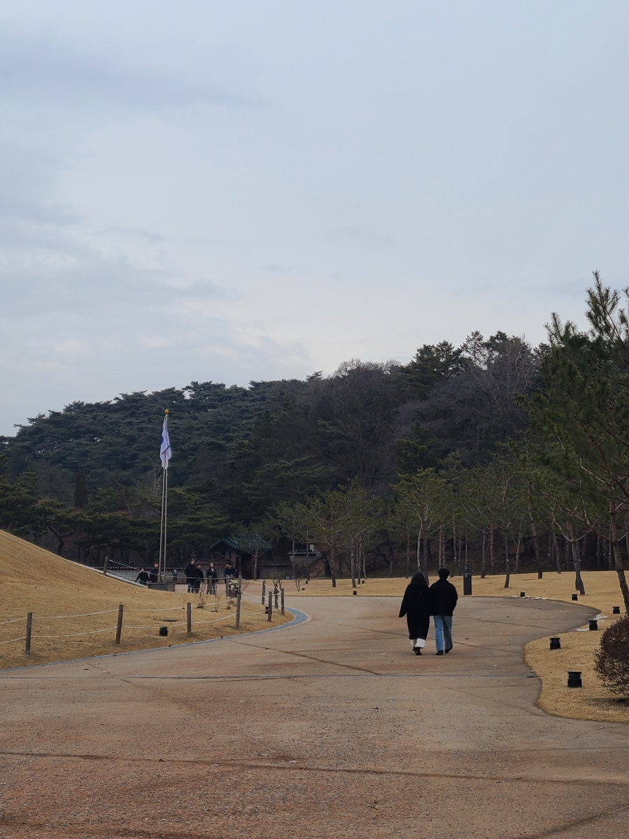 천안 아산 가볼만한곳 아산 현충사 이충무공 유허 산책하며 걷기 좋은 길