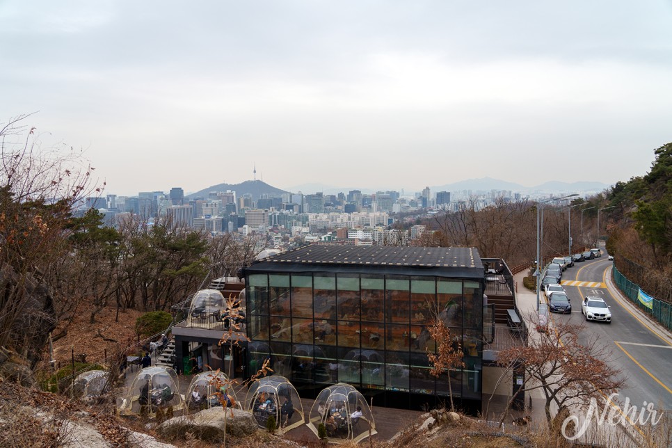 인왕산 더숲 초소책방 가는길 서울 카페 데이트