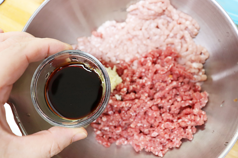 고기만두 김치만두 만들기 김치만두소 재료 고기만두속 만들기 찐만두 손만두찌는법 시간