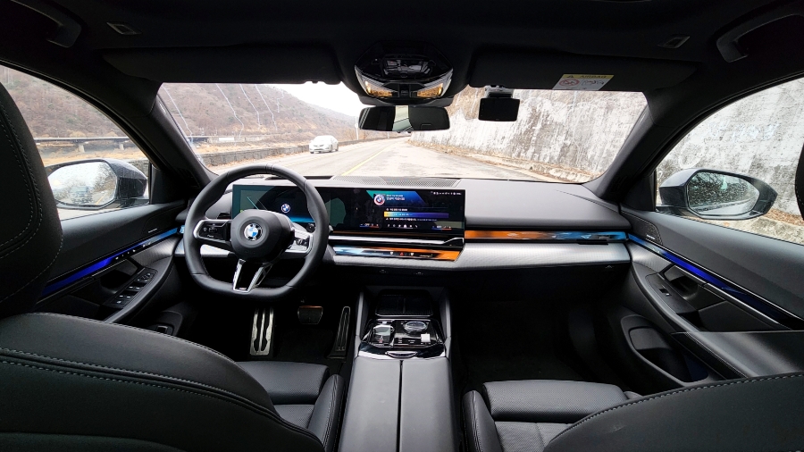 2024 BMW 5시리즈 장기 시승기, 가장 진보적인 '5' ( 포토 모의견적 정보