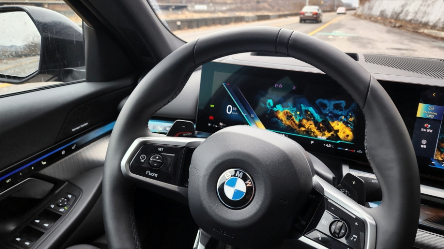 2024 BMW 5시리즈 장기 시승기, 가장 진보적인 '5' ( 포토 모의견적 정보