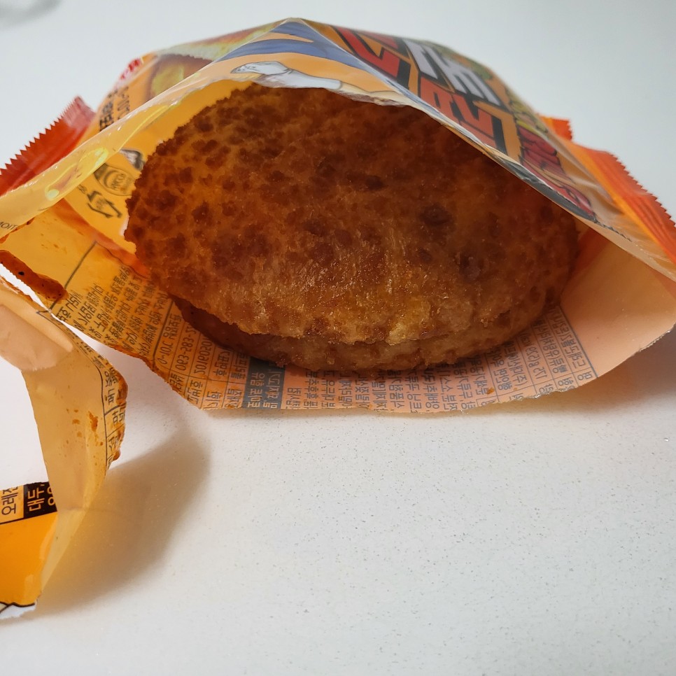 GS25 드래곤볼Z 콜라보 돈갑내기 추억의 학교 매점 빵