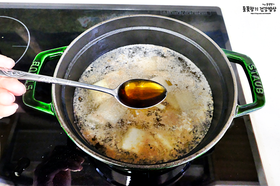 제사 탕국 끓이는법 소고기탕국 재료 경상도식 탕국 레시피
