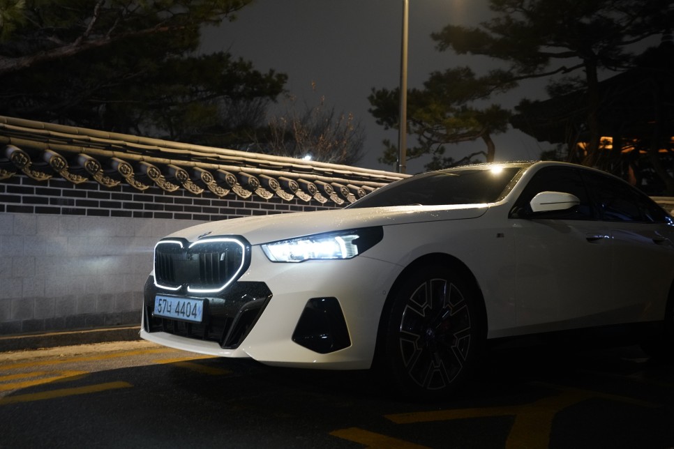 BMW i5 eDrive40 시승 후기, 가격 및 할인 프로모션 정보