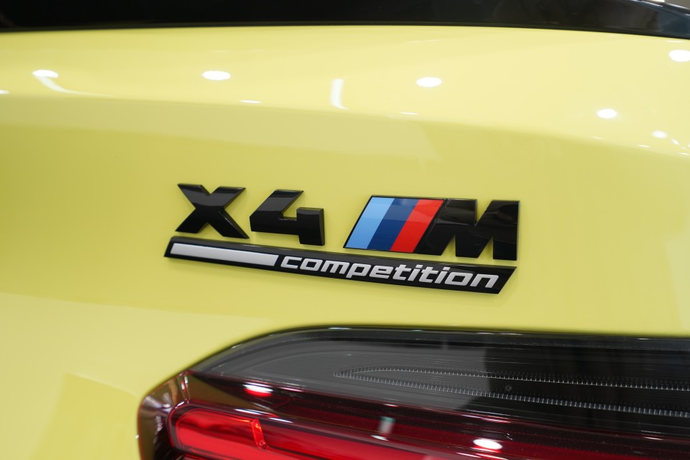 BMW X4 리스 모델이 인기가 좋은 이유는?