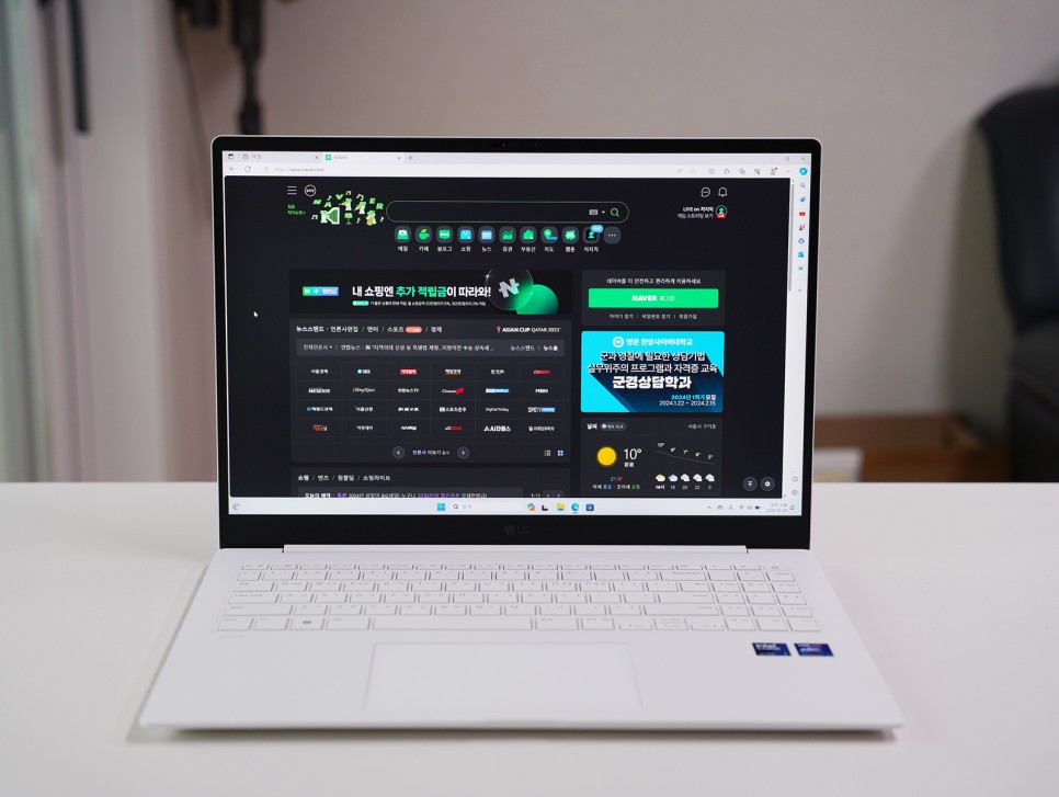2024 LG 그램프로 고사양 엘지 노트북 16ZD90SP-GX76K 오케이오아시스 후기