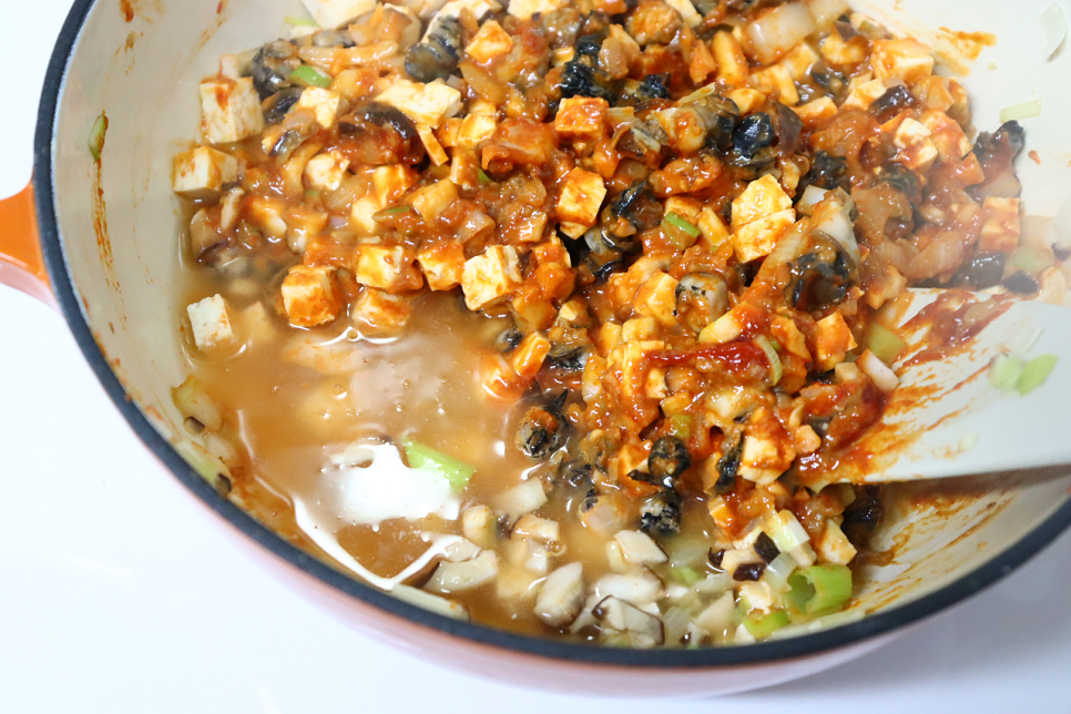 우렁이 강된장 나물비빔밥 만들기 남은 명절음식 돌솥 비빔밥 양념장 레시피