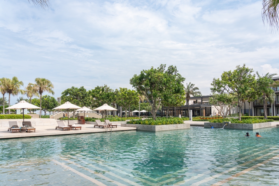 다낭 자유여행 : 다낭 호텔 하얏트 리젠시 객실 조식 수영장