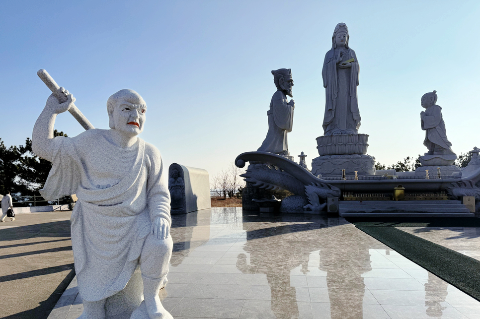 강원도 양양 가볼만한곳 양양 휴휴암 황어 바다 볼거리 유명한 절