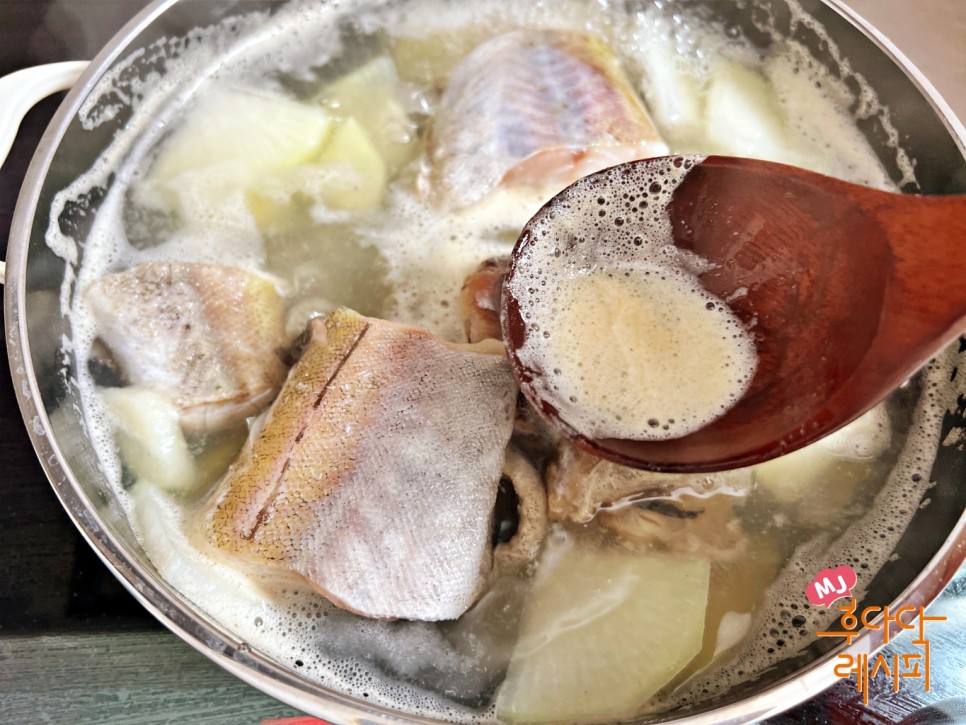 동태탕 끓이는법 동태찌개 레시피 재료 양념 생선매운탕 끓이기