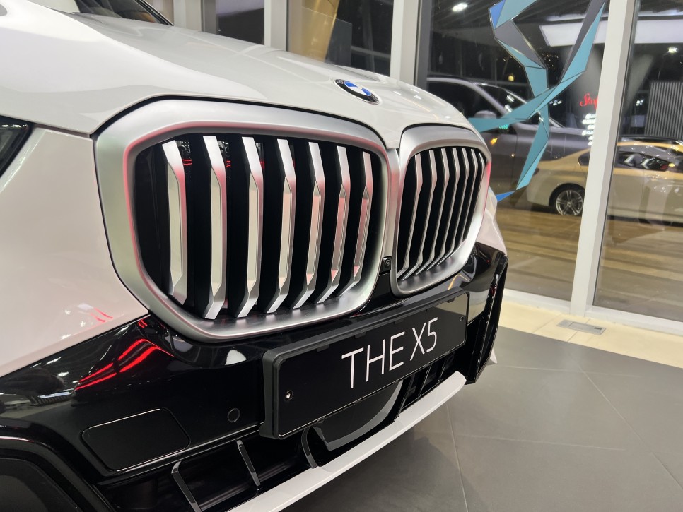 2024 BMW X5 모의견적 정보 제원 포토, 가솔린 40i vs 디젤 30d 모델비교