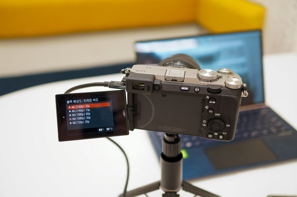 입문용 풀프레임 미러리스 소니 카메라 A7C2 기능과 유튜브 브이로그 카메라 사용 후기