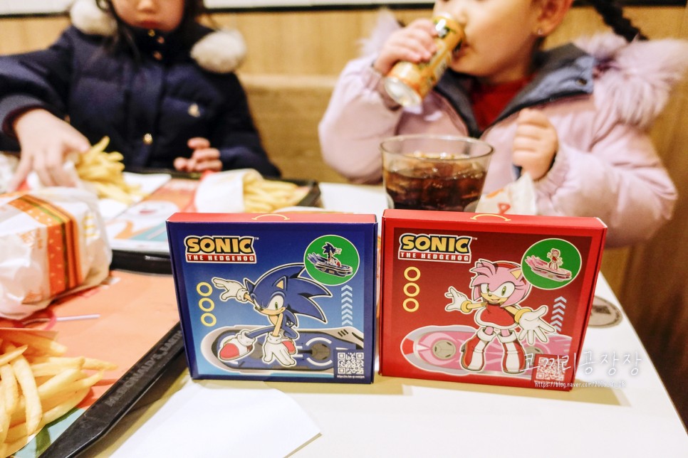 어린이를 위한 맥도날드 해피밀 세트 장난감 이번달은 소닉! 조립하는 호버보드 후기