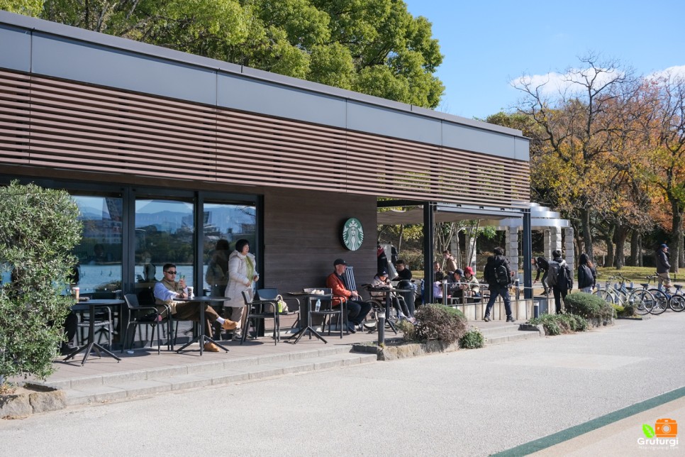 일본 관광지 오호리 공원 일본 스타벅스 카페