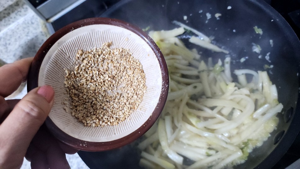백종원 도라지볶음 레시피 정월대보름음식 도라지나물 볶음 만드는법 도라지요리