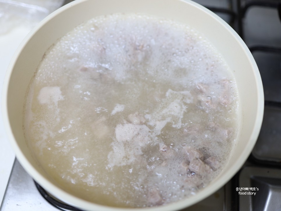 백종원 목살김치찌개 돼지고기 묵은지 신김치찌개