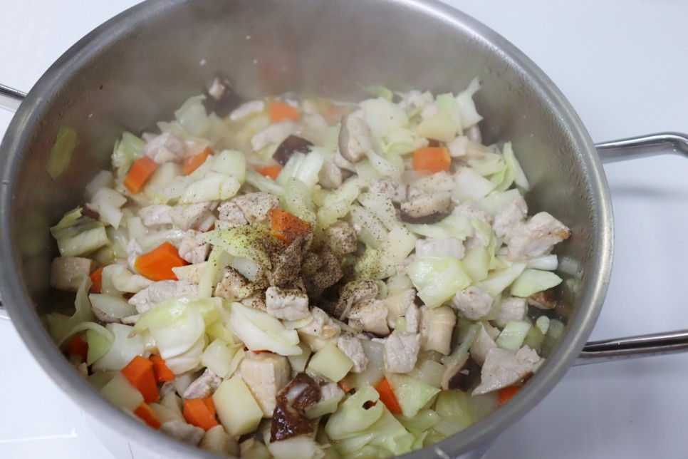 양배추 카레 맛있게 만드는법 돼지고기 카레 레시피 한그릇요리 카레라이스