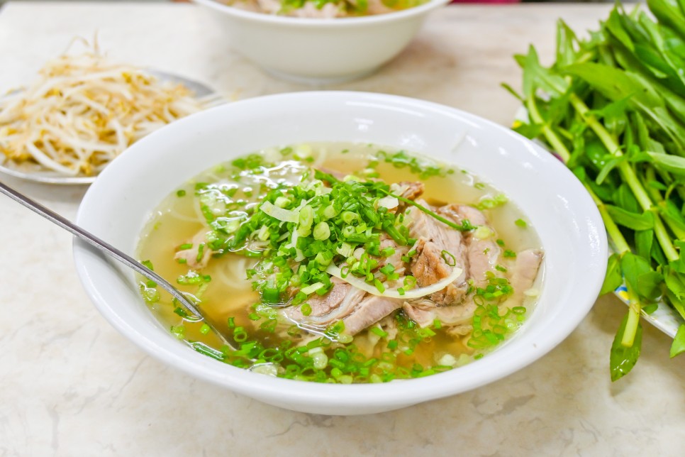 호치민 맛집 퍼호아 파스퇴르 로컬 쌀국수 최고 Phở Hòa Pasteur