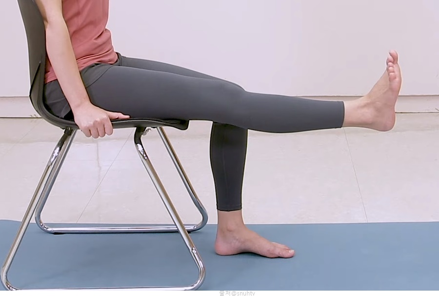 발목 강화 무릎 관절에 좋은 운동 홈트 발목펌프운동 발끝치기 재활 혈액순환 효과