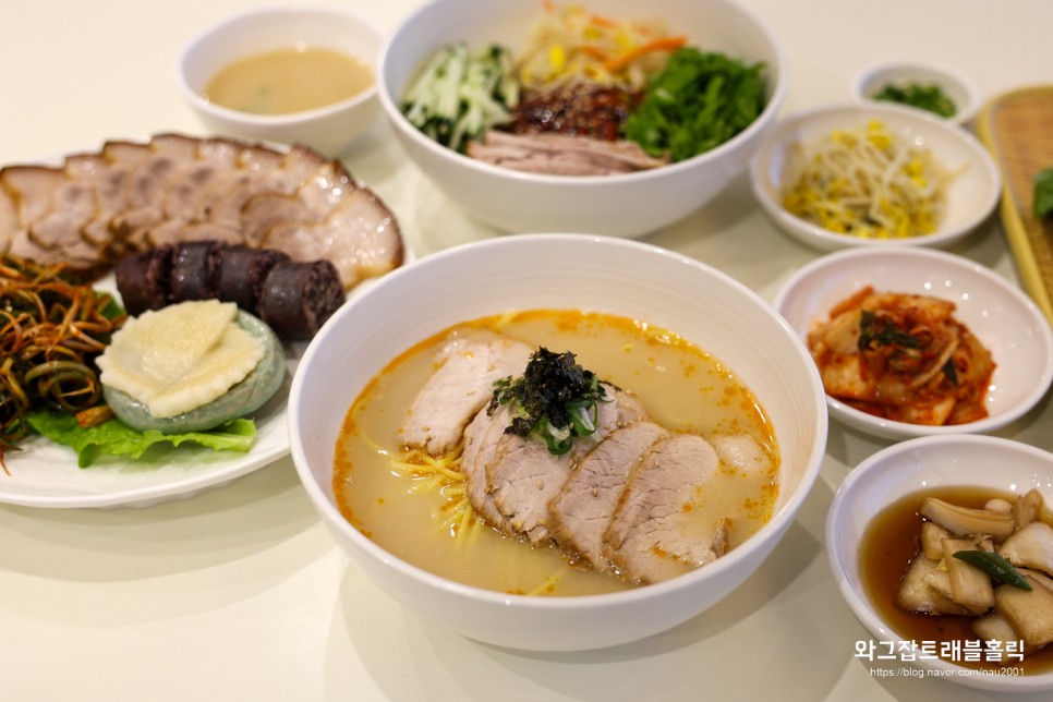 제주 공항 근처 아침식사 맛집 도도리 고기국수