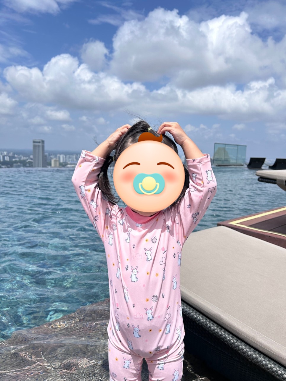 싱가포르 마리나베이샌즈호텔 수영장 및 디럭스룸 아기랑 숙박후기