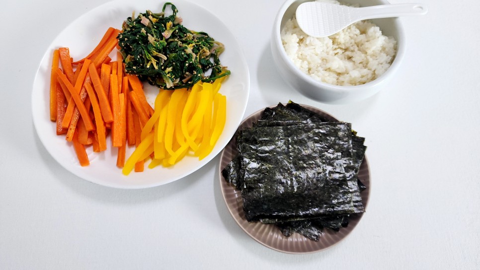 간단한 꼬마김밥 만들기 초간단 어린이 김밥 레시피 피크닉도시락 만드는법