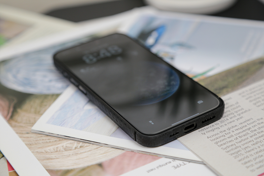 아이폰 15 Pro 프로 케이스 리얼 카본의 그립감, 투알텍 맥세이프 장착후기