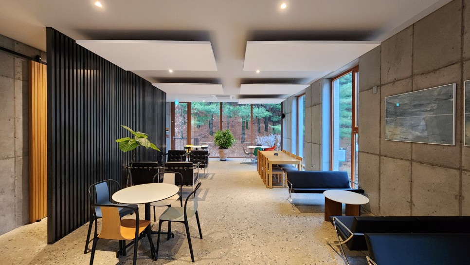 대전 카페 공간태리, 봉이호떡 - 면과 매스가 만들어지는 디자인원리 - 나은중 네임리스건축