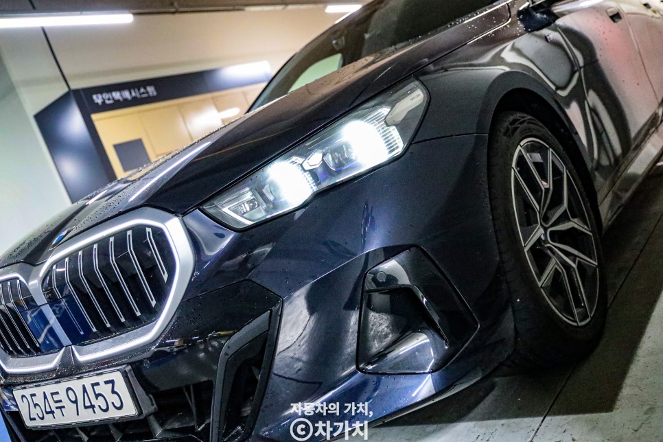 BMW 5시리즈 M 스포츠 패키지 풀체인지 (ft. 가격 색상 출고 실내)