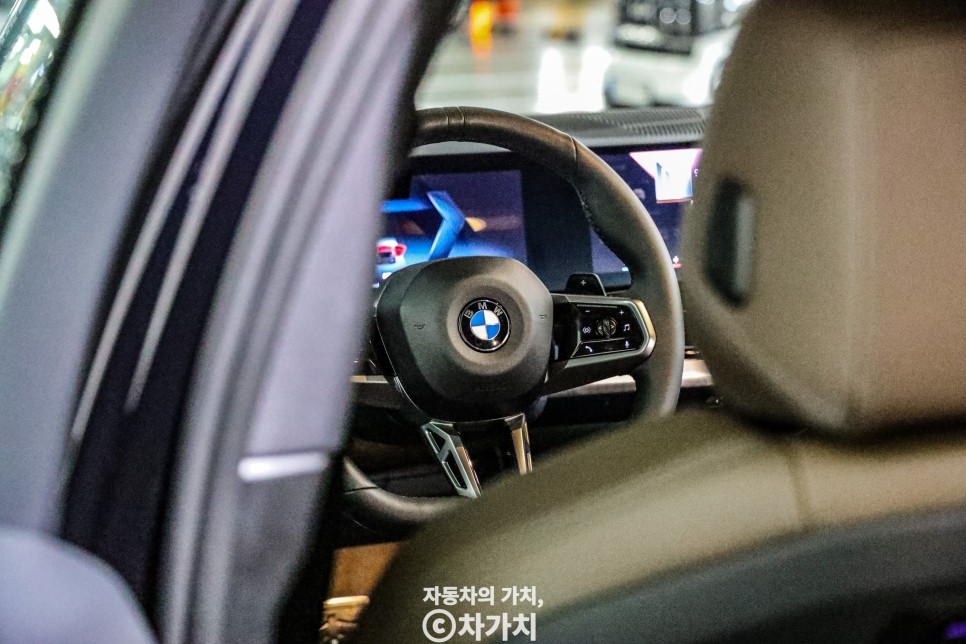 BMW 5시리즈 M 스포츠 패키지 풀체인지 (ft. 가격 색상 출고 실내)