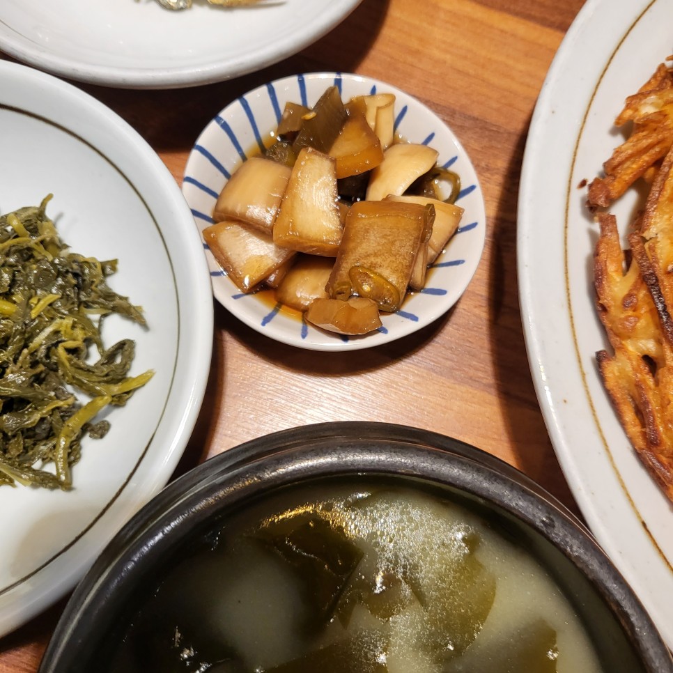 수원 정자동 백설마을 맛집 한정식 청대문