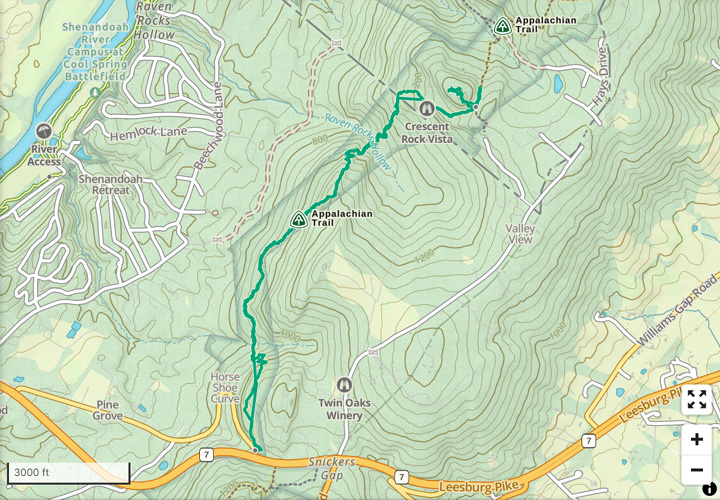 애팔래치안 트레일(Appalachian Trail)을 따라 등산으로 주경계를 넘어 찾아간 레이븐락(Raven Rocks)