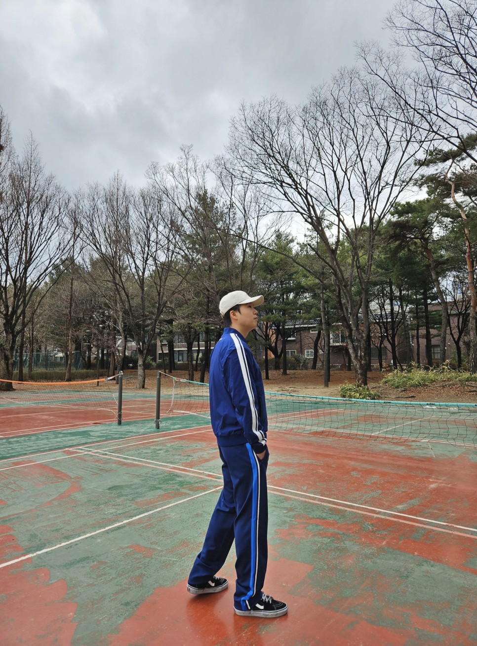 남자 트레이닝 세트 세르지오 타키니 프리미엄 테니스 웨어 남성 테니스 운동복 바람막이 찾는다면?