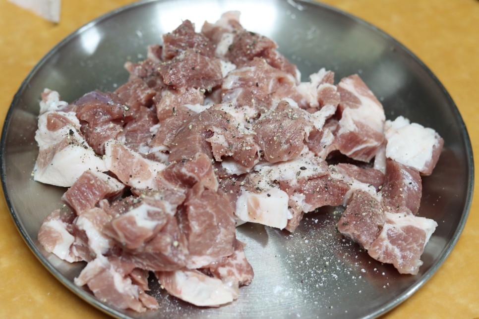 돼지고기 카레 만드는법 레시피 양파 카레 맛있게 만드는법