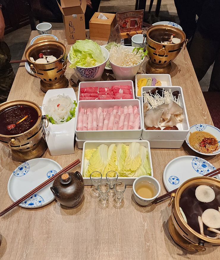 2월 해외여행 추천 중국여행 북경 고북수진에서 샤브샤브 저녁식사