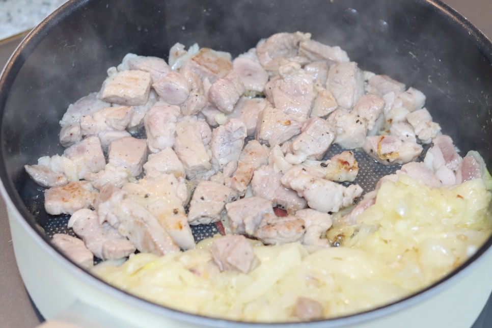 돼지고기 카레 만드는법 레시피 양파 카레 맛있게 만드는법
