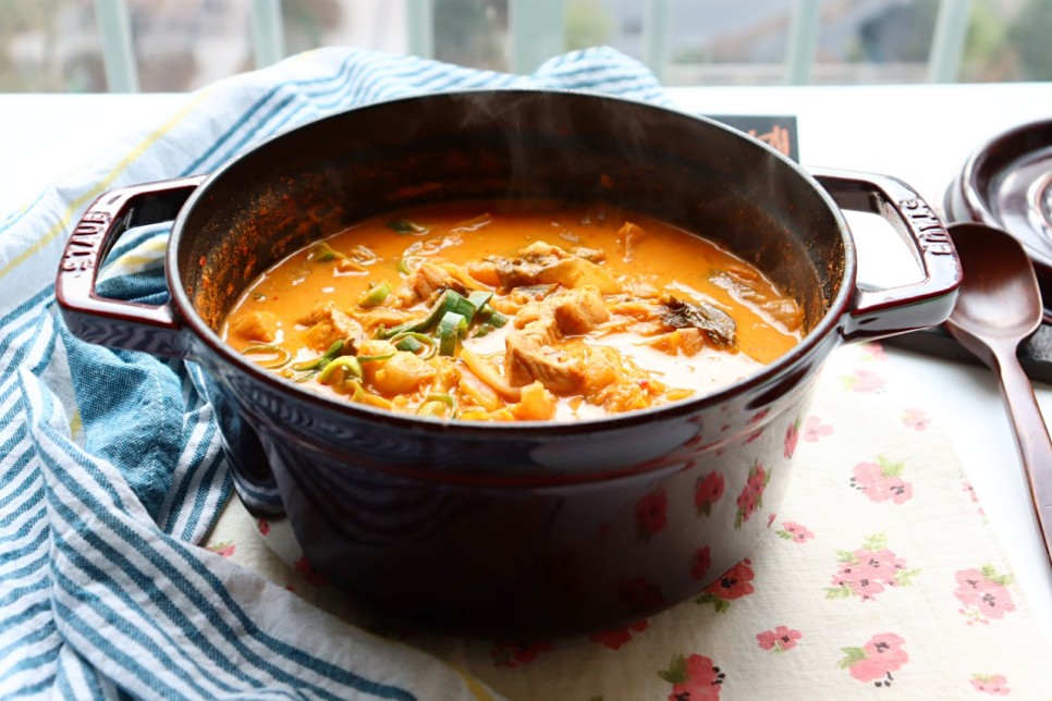 돼지고기 비지찌개 끓이는법 김치 콩비지찌개 만드는 법 콩비지찌개요리 레시피
