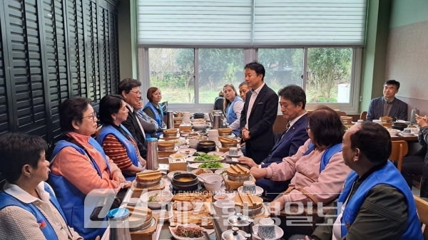 필리핀 한국전쟁참전용사회 제주방문, 현충시설 찾아 참배