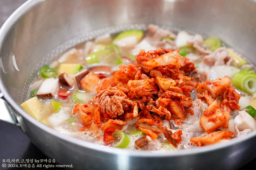 김치 청국장맛있게끓이는법 돼지고기 청국장찌개 만드는 법 만들기