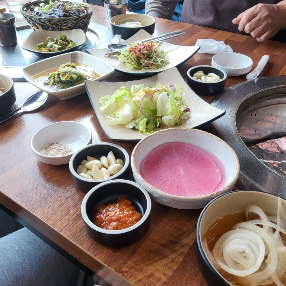 수원 이목동 맛집 고기굽는 혀누네 돼지갈비 소갈비