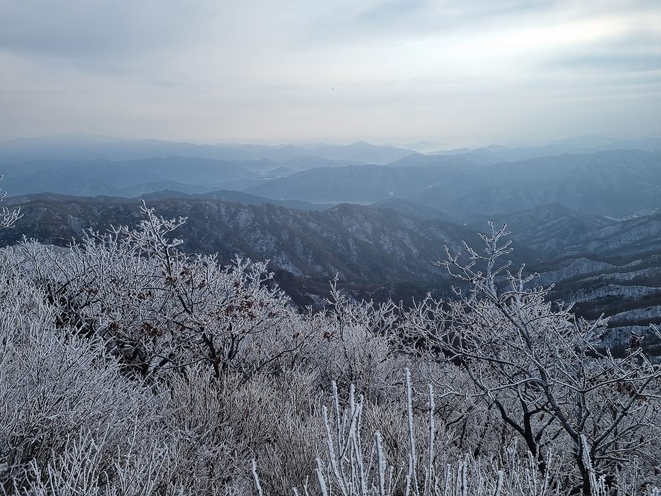 [치악산국립공원] 치악산, 아름다운 서리꽃과 계곡의 설경을 즐기다.