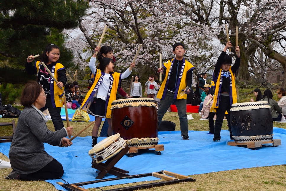 3월 일본 날씨 도쿄 오사카 후쿠오카 교토 북해도 오키나와 옷차림