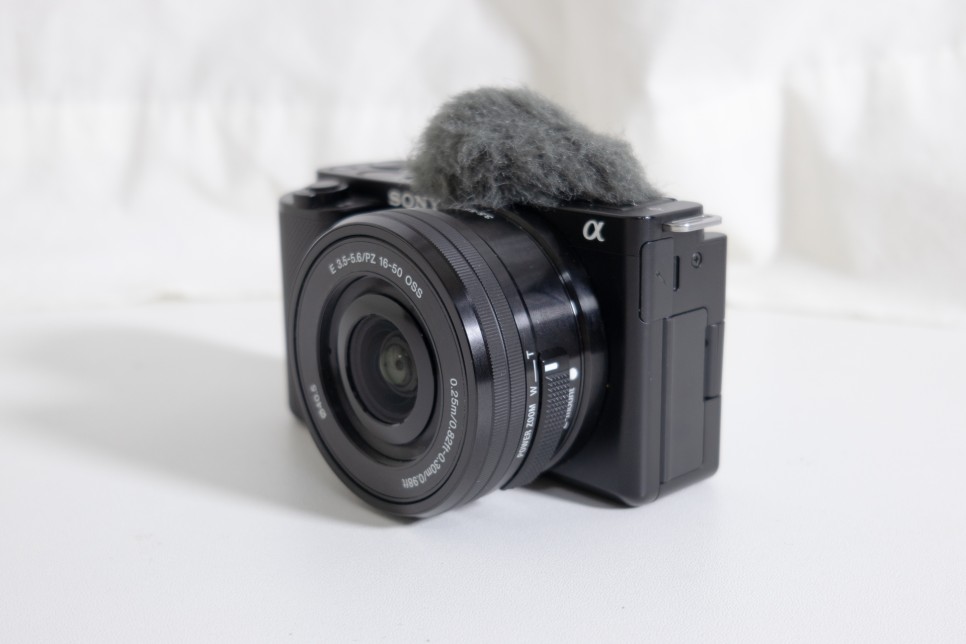 유튜버, 입문용 브이로그 카메라를 찾아? 소니 ZV-E10 디지털 카메라