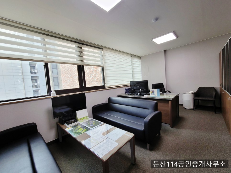 대전 둔산동 시청역인근 인테리어완비된 무권리 대형 사무실임대 (매물번호 20240307)